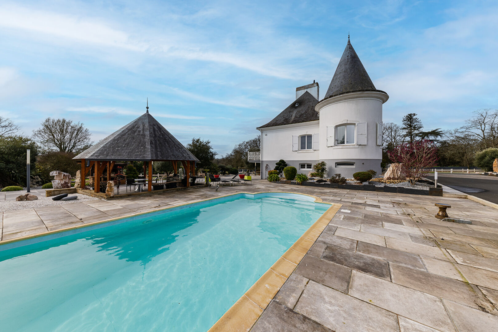 Vente Maison de 10 pièces 342 m² - LA CHEVROLIERE 44118 | PELISSOLO IMMOBILIER CHAMPS-ELYSEES - IMOGROUP photo3