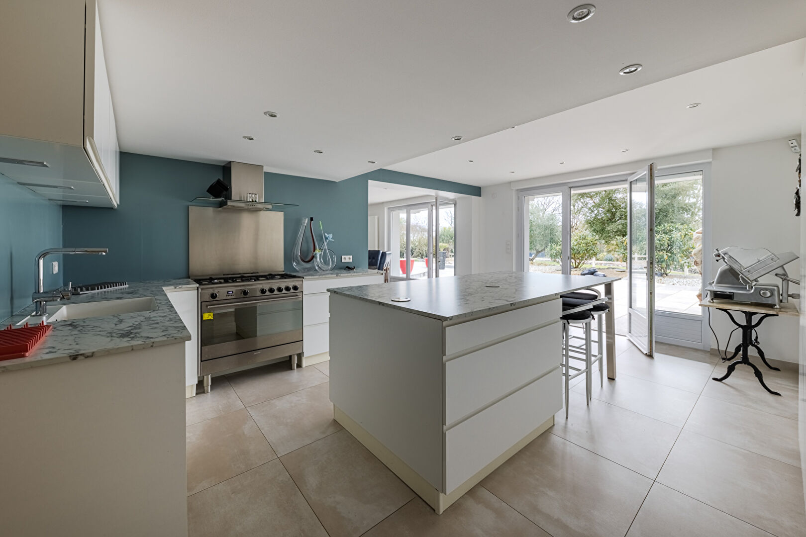 Vente Maison de 10 pièces 342 m² - LA CHEVROLIERE 44118 | PELISSOLO IMMOBILIER CHAMPS-ELYSEES - IMOGROUP photo9