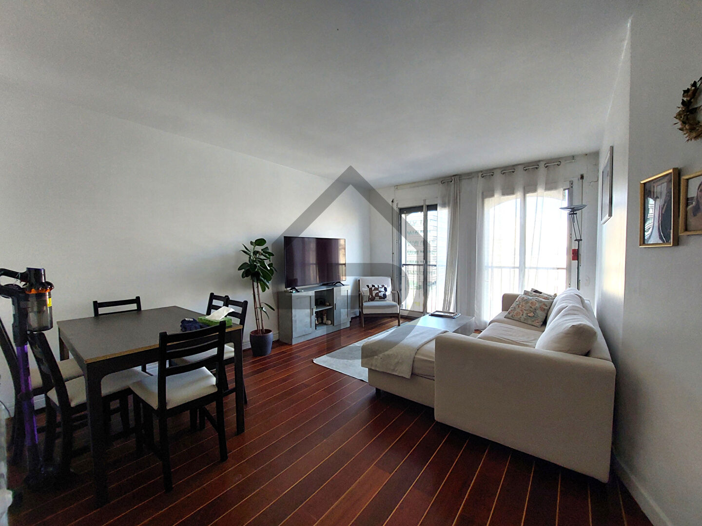 Vente Appartement de 2 pièces 43 m² - NEUILLY SUR SEINE 92200 | PELISSOLO IMMOBILIER CHAMPS-ELYSEES - IMOGROUP photo4