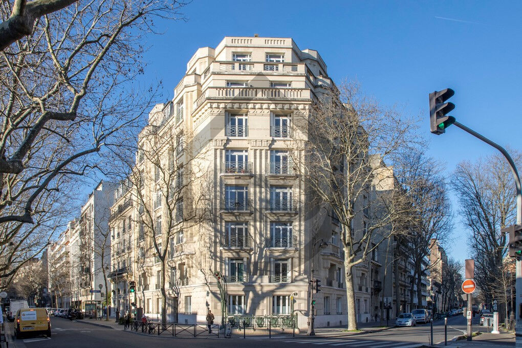 Vente Appartement de 5 pièces 117 m² - PARIS 75016 | PELISSOLO IMMOBILIER CHAMPS-ELYSEES - IMOGROUP photo8