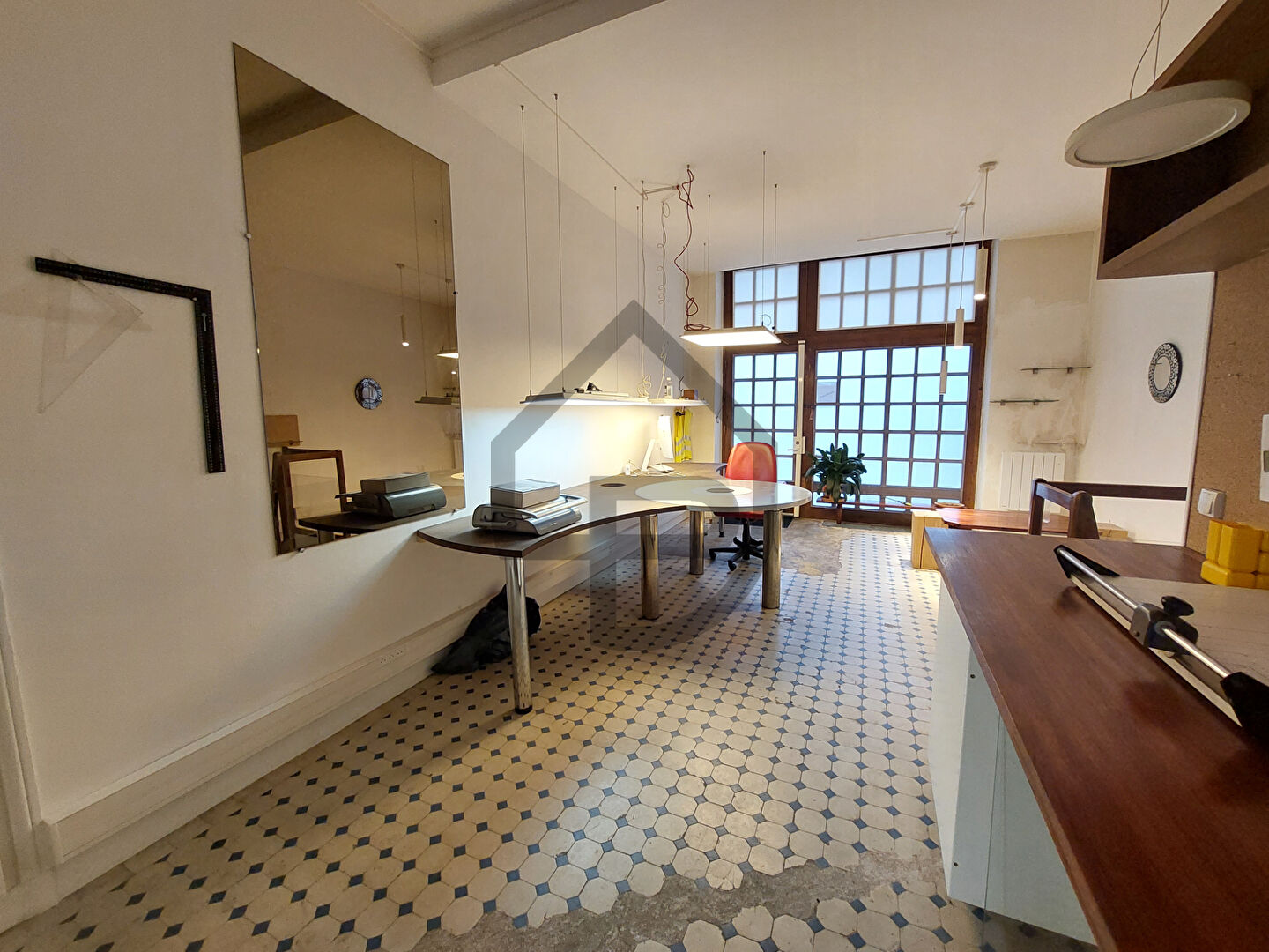 Location Local de 3 pièces 66 m² - PARIS 75015 | PELISSOLO IMMOBILIER CHAMPS-ELYSEES - IMOGROUP photo2