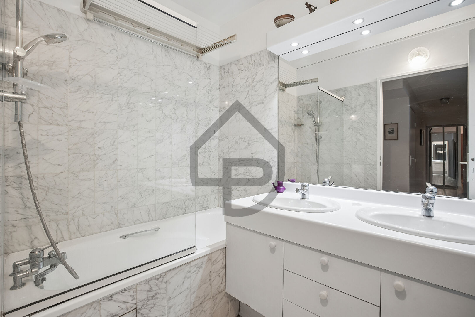 Vente Appartement de 4 pièces 98 m² - PARIS 75011 | PELISSOLO IMMOBILIER BASTILLE - IMOGROUP photo9