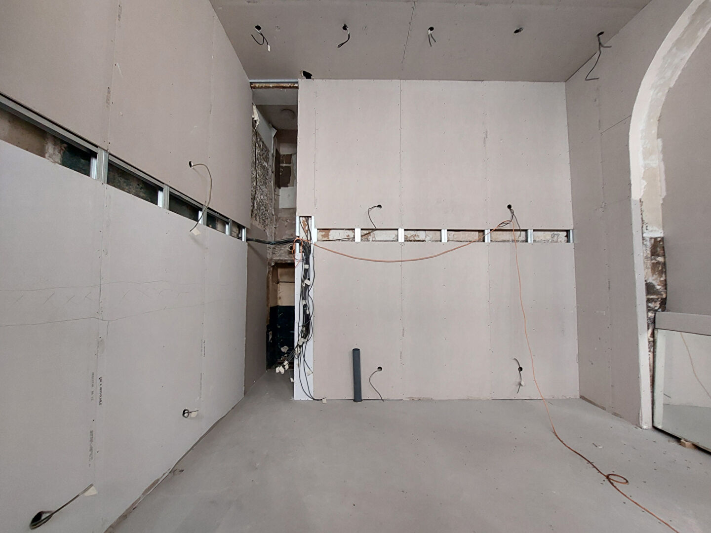 Location Local de 50 m² - PARIS 75009 | PELISSOLO IMMOBILIER CHAMPS-ELYSEES - IMOGROUP photo6