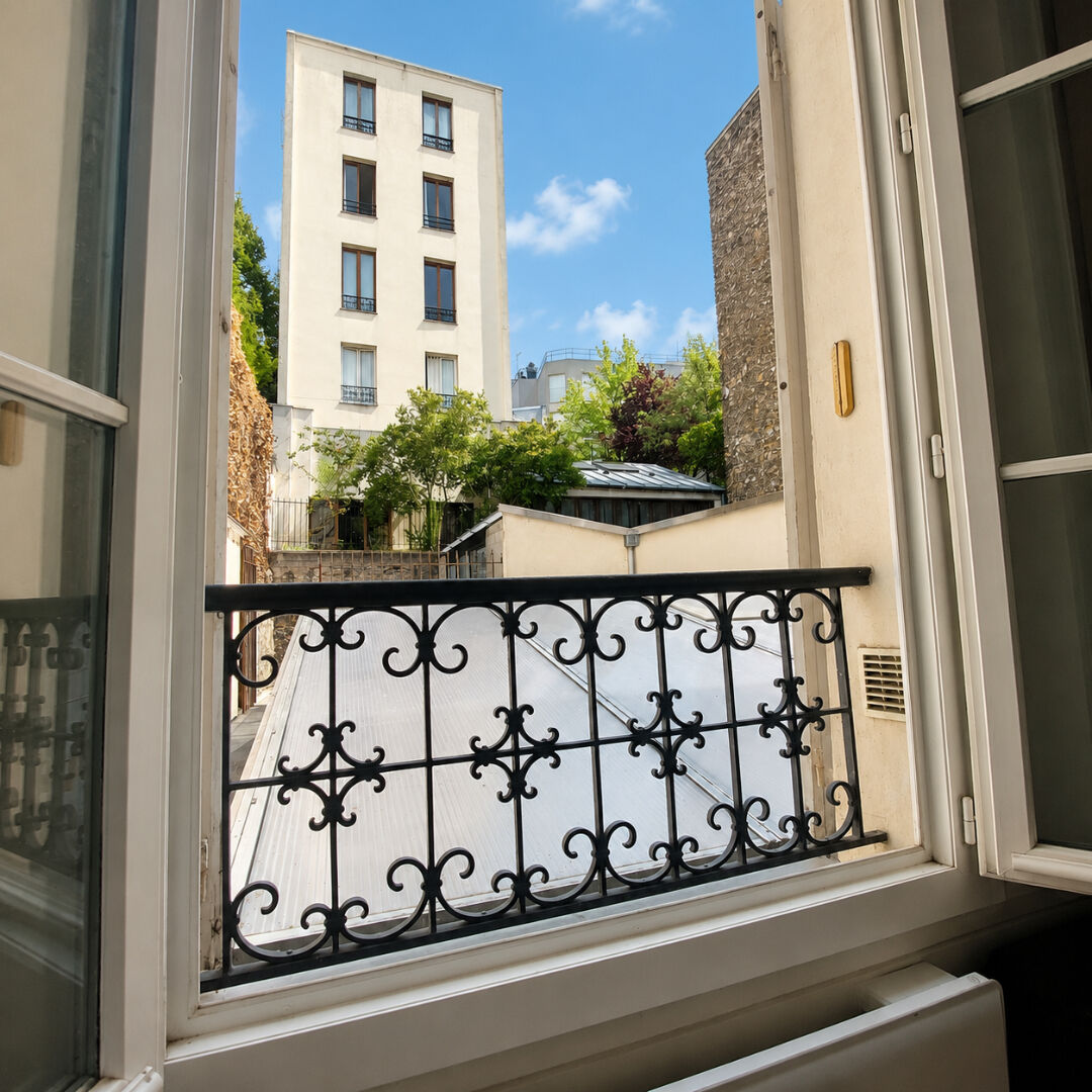 Appartement 1 pièce 23 m² · à Paris · 23 m² · 220 000 €