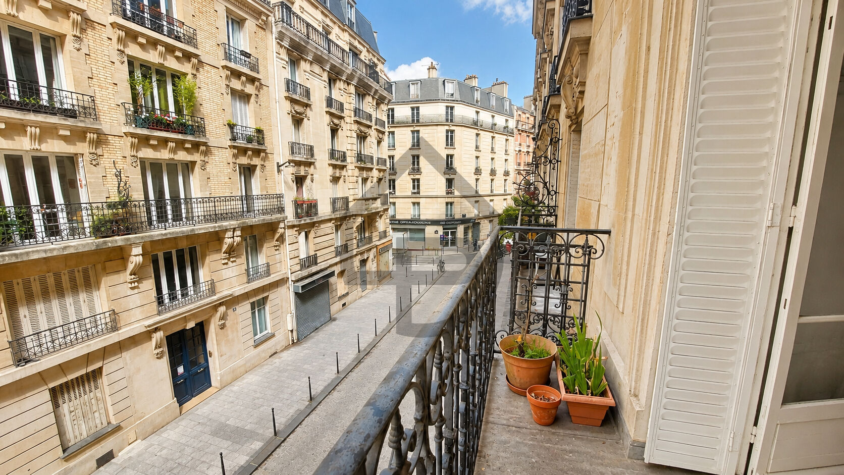 Appartement 3 pièces 66 m² · à Paris · 66 m² · 585 000 €