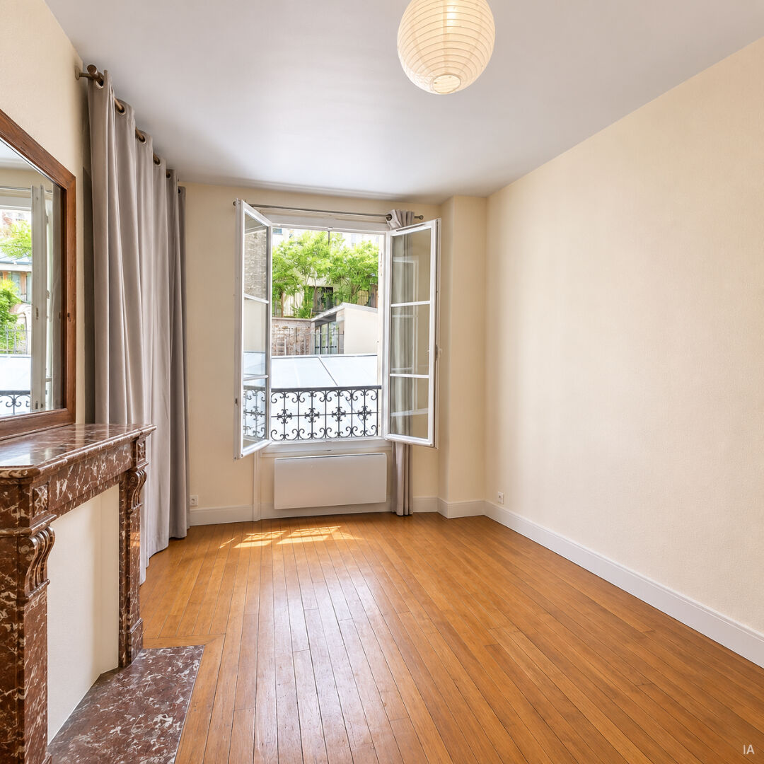 Appartement 1 pièce 23 m² · à Paris · 23 m² · 220 000 €