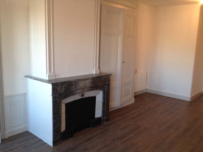 Agence immobilière de 
 REGIE LESCUYER ET ASSOCIES Lyon 6eme - REGIE LESCUYER ET ASSOCIES 
