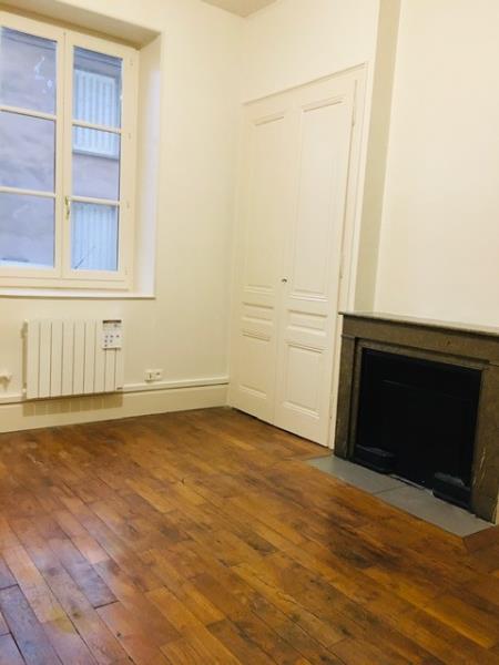 Agence immobilière de 
 REGIE LESCUYER ET ASSOCIES Lyon 6eme - REGIE LESCUYER ET ASSOCIES 
