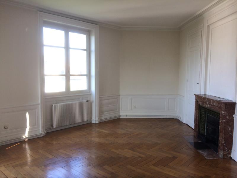 Agence immobilière de 
 REGIE LESCUYER ET ASSOCIES Lyon 6eme - REGIE LESCUYER ET ASSOCIES 
