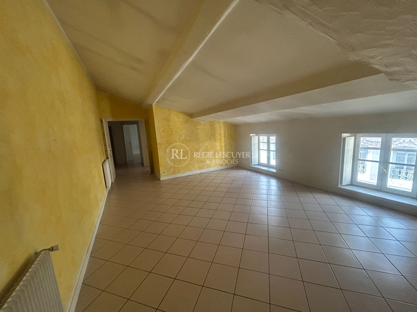 Photo F3 Lyon 1 rue Ste Marie des Terreaux. image 4/6