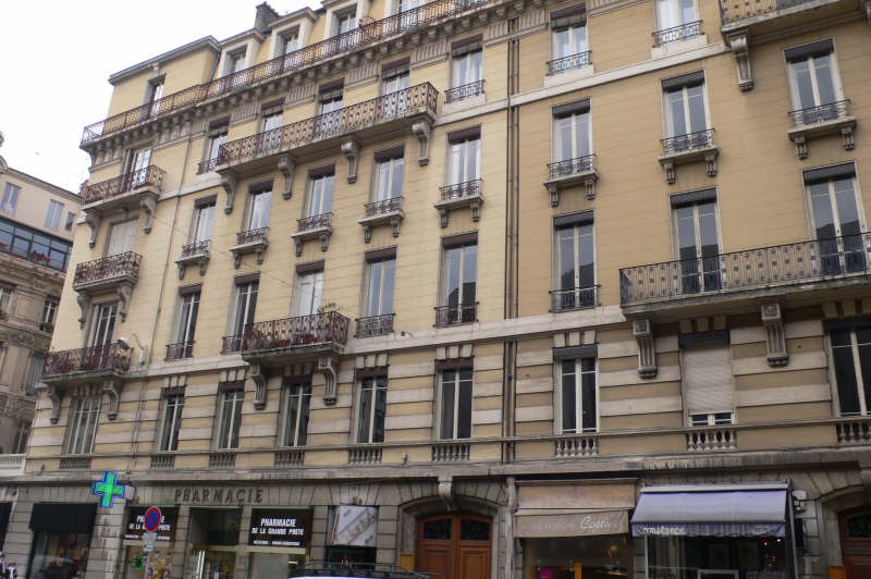 Agence immobilière de 
 REGIE LESCUYER ET ASSOCIES Lyon 6eme - REGIE LESCUYER ET ASSOCIES 

