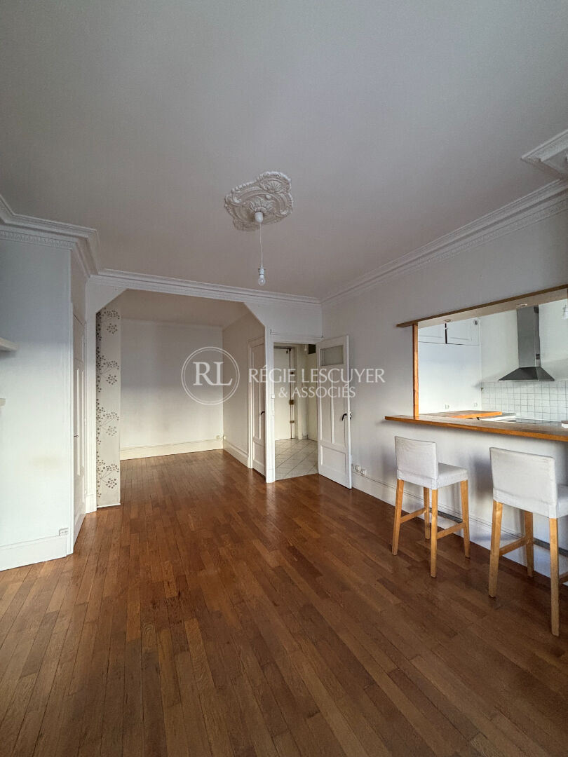 Agence immobilière de 
 REGIE LESCUYER ET ASSOCIES Lyon 6eme - REGIE LESCUYER ET ASSOCIES 
