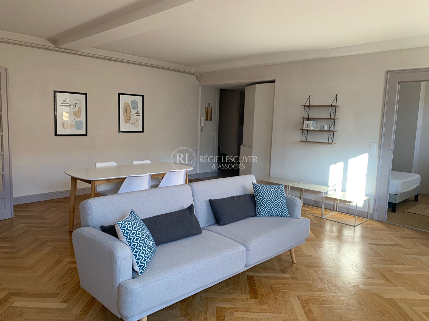 Agence immobilière de 
 REGIE LESCUYER ET ASSOCIES Lyon 6eme - REGIE LESCUYER ET ASSOCIES 
