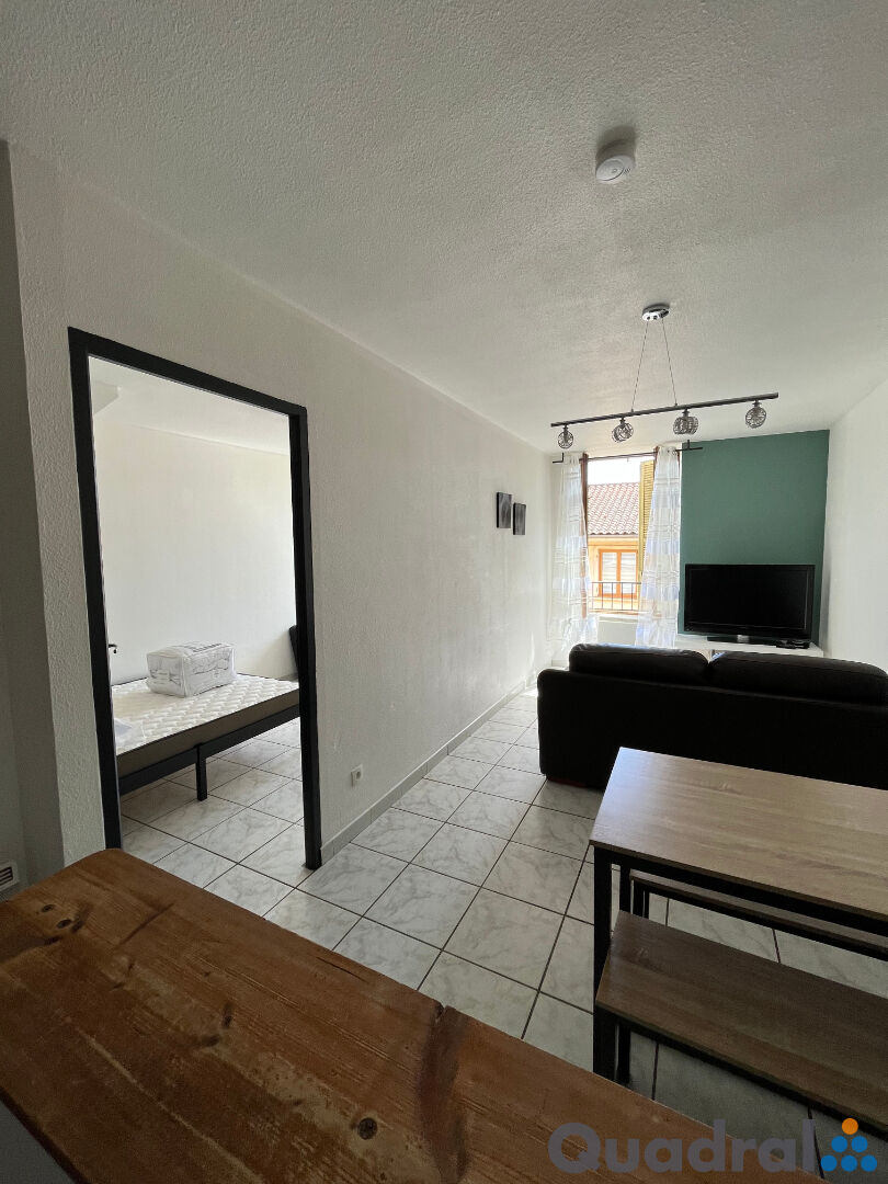 Photo F2 MEUBLE - 12 rue Buffevent  38260 LA COTE SAINT ANDRE image 3/6