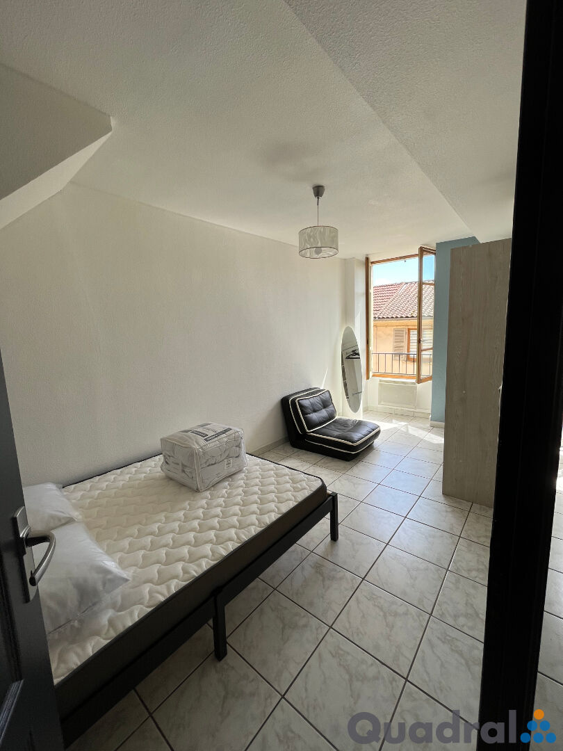 Photo F2 MEUBLE - 12 rue Buffevent  38260 LA COTE SAINT ANDRE image 6/6