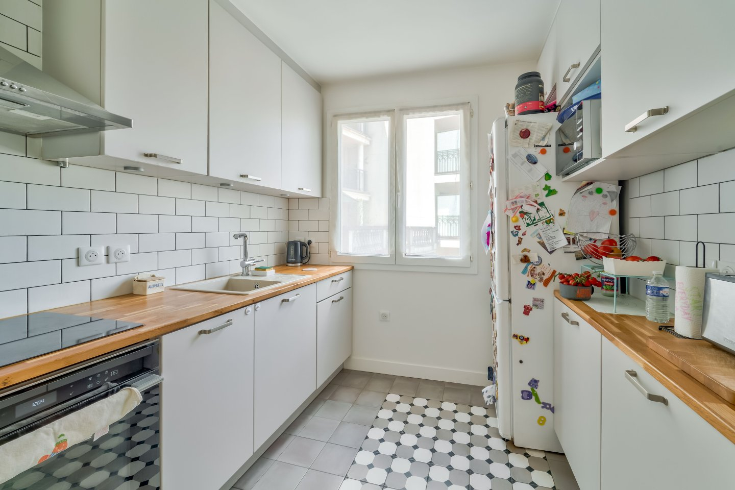 Photo Grand 4 pièces - 97 m² - Balcon - Lumineux - Calme - Ravalement voté image 4/6