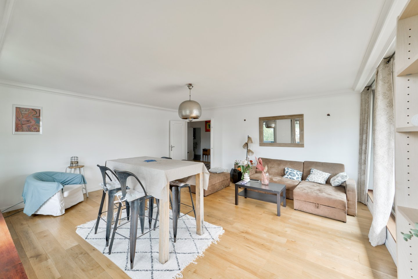 Photo APPARTEMENT LUMINEUX - 5 PIECES -131M2 - BALCON 43M2 image 5/6