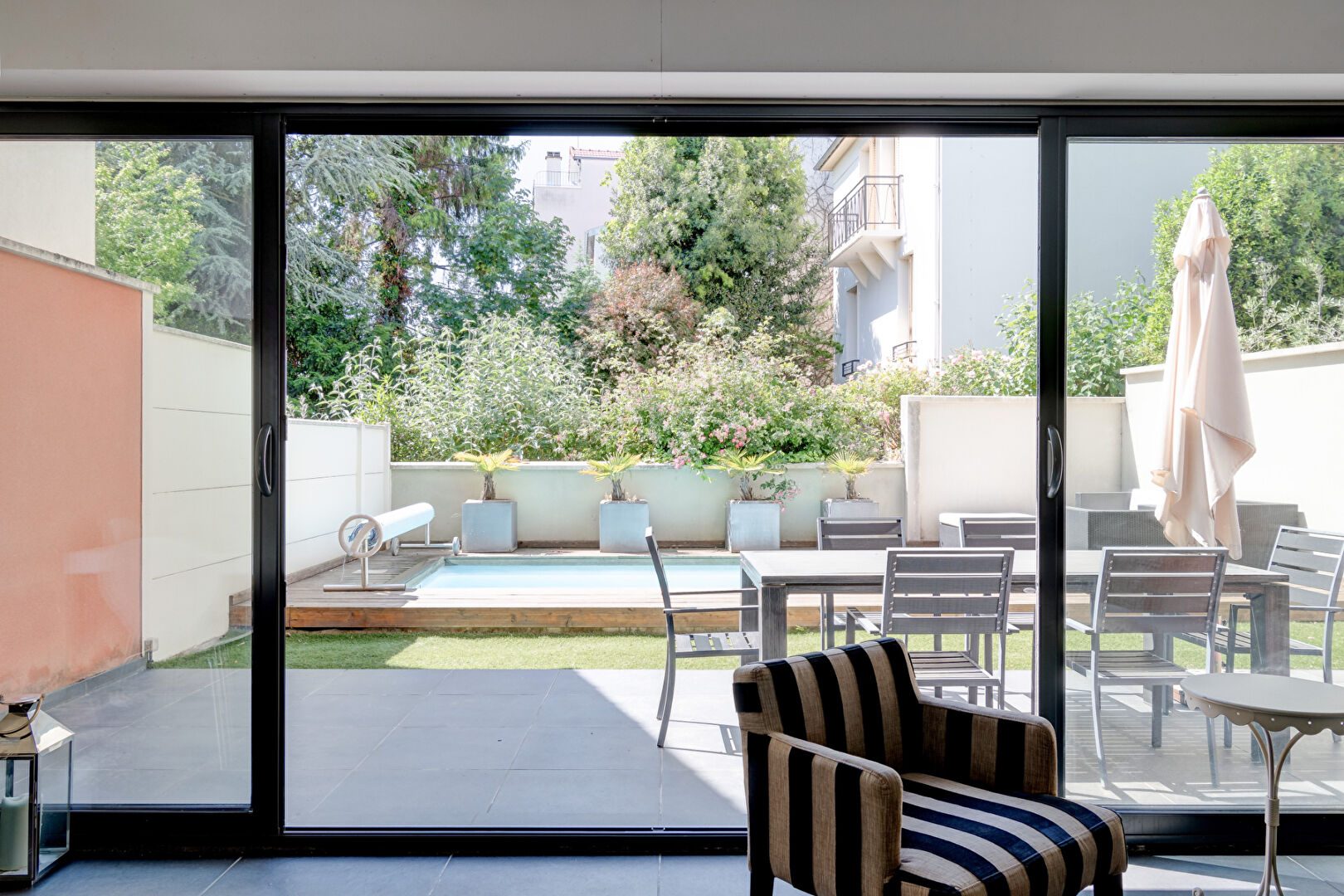 Photo MAISON AVEC PISCINE - 4 PIECES - 140 m² image 3/6