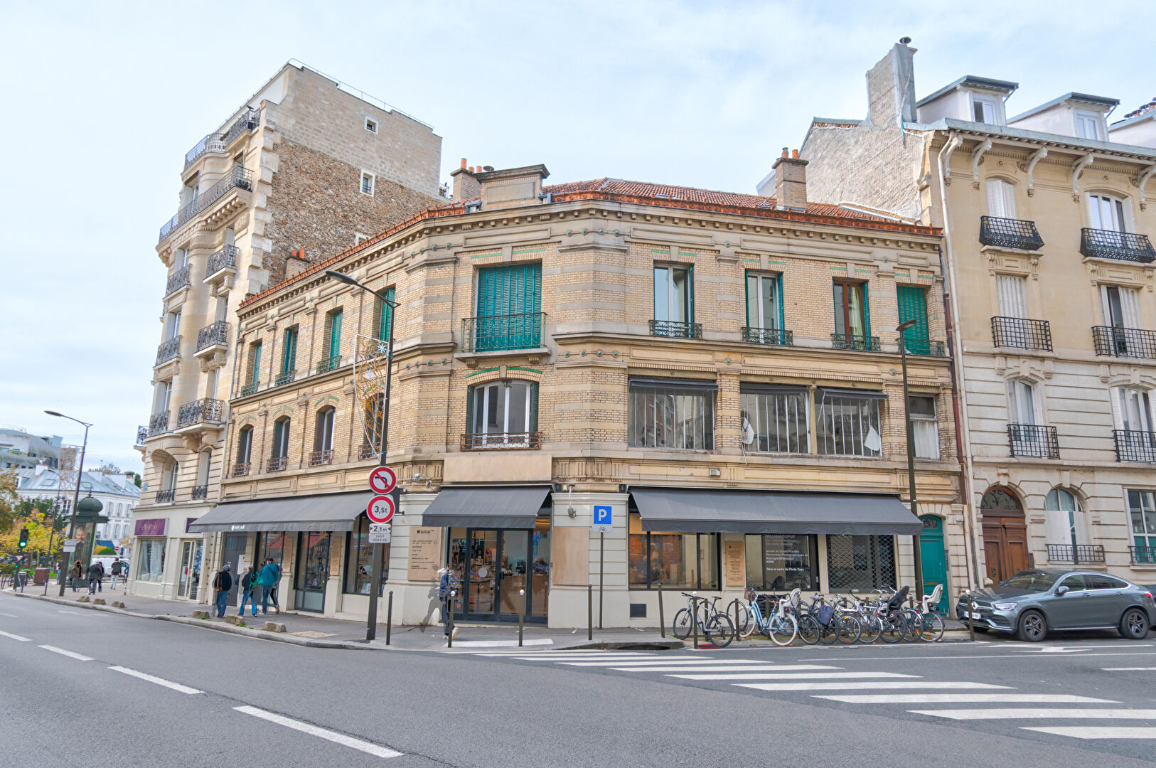 Photo APPARTEMENT COUP DE COEUR - 7 PIECES - 163m² image 1/6