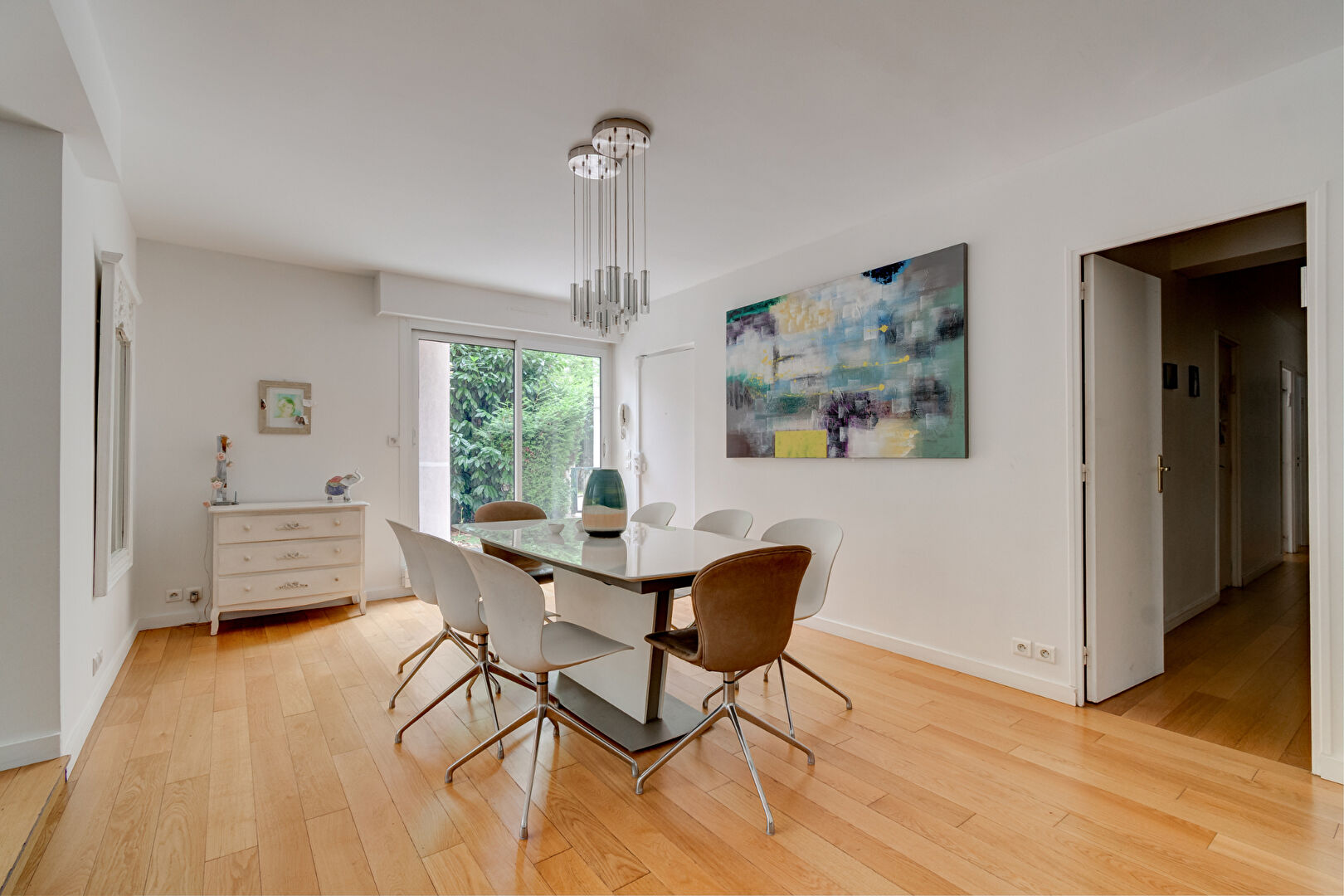 Photo MAISON LUMINEUSE - 6 PIECES - 173.94M² image 5/6