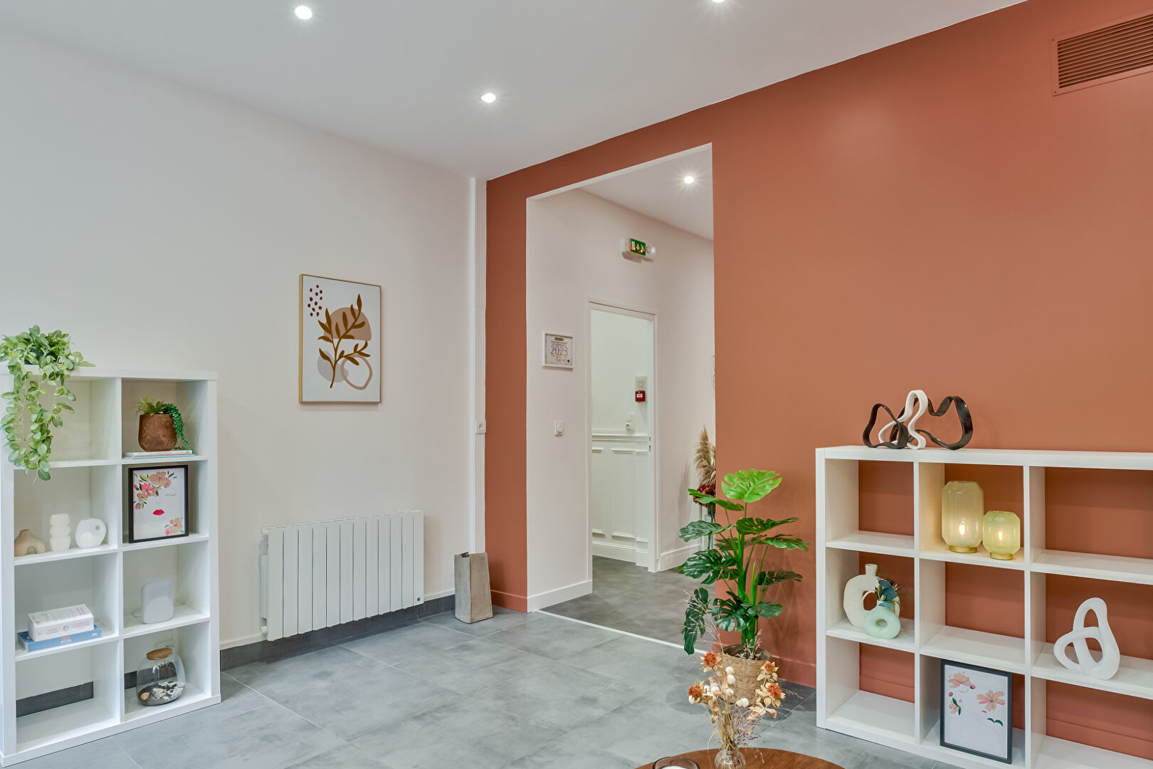 Photo Local professionnel 60 m² rénové ? Métro Mairie d'Issy (Ligne 12) image 4/6