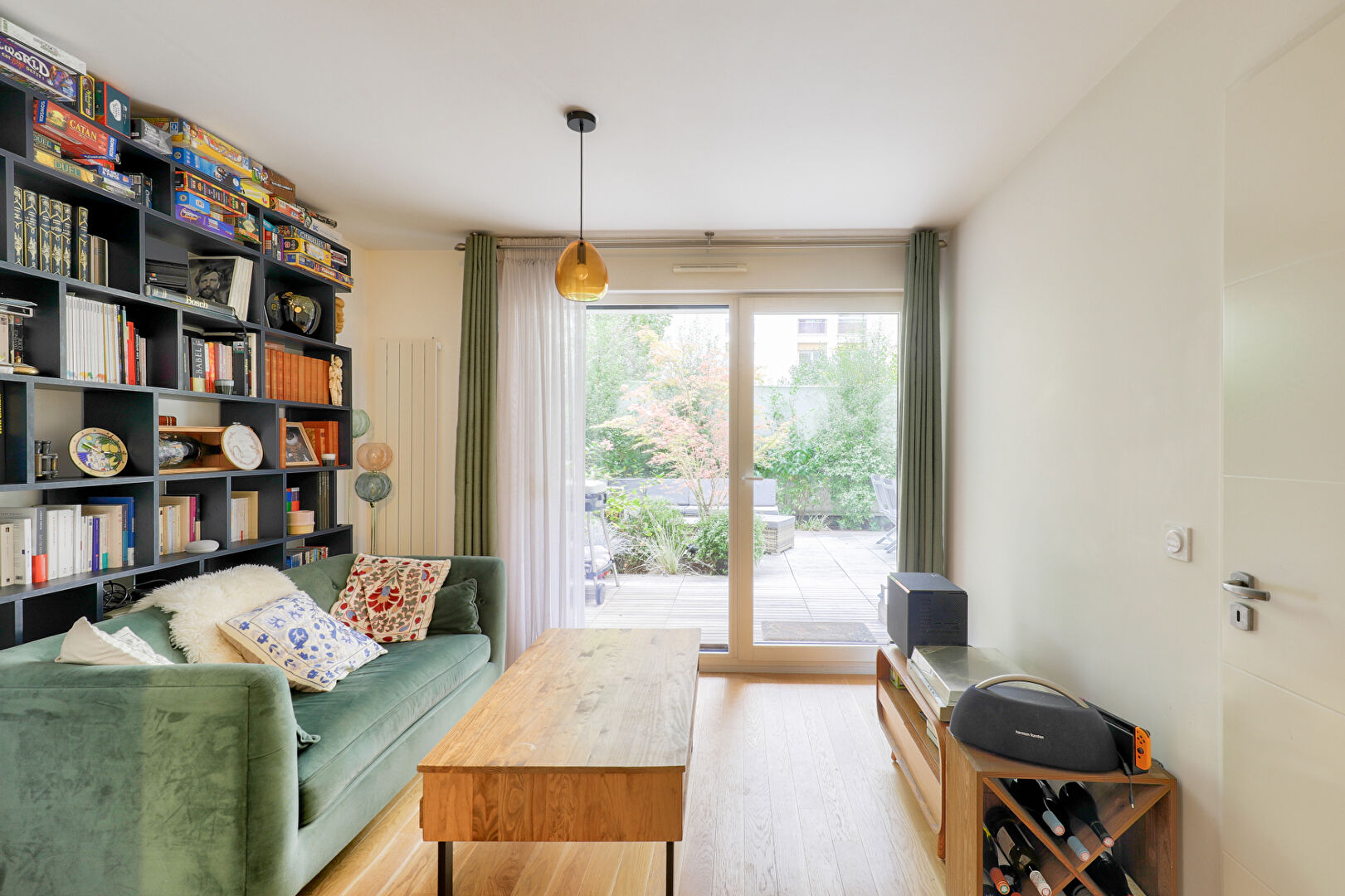 Photo Olympe de Gouges-2P Meublé- TERRASSE image 4/6