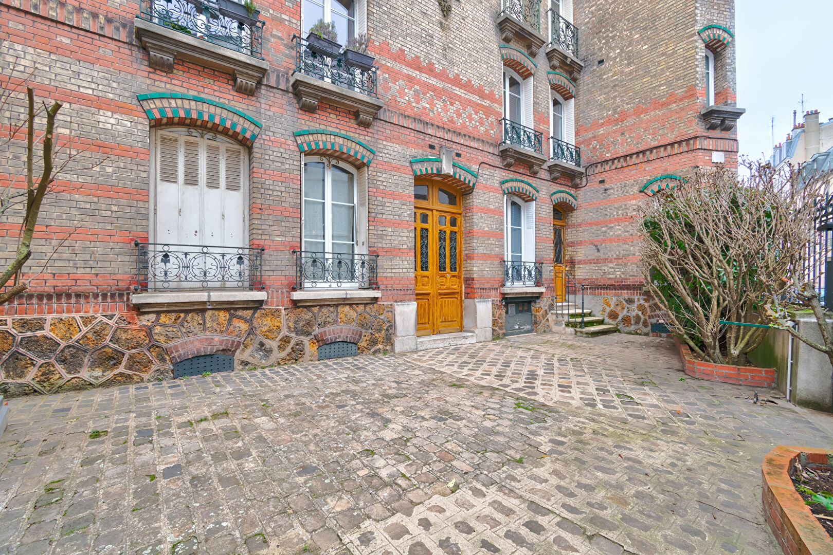 APPARTEMENT CHARME DE L'ANCIEN - 2 PIECES - 40.92 M2