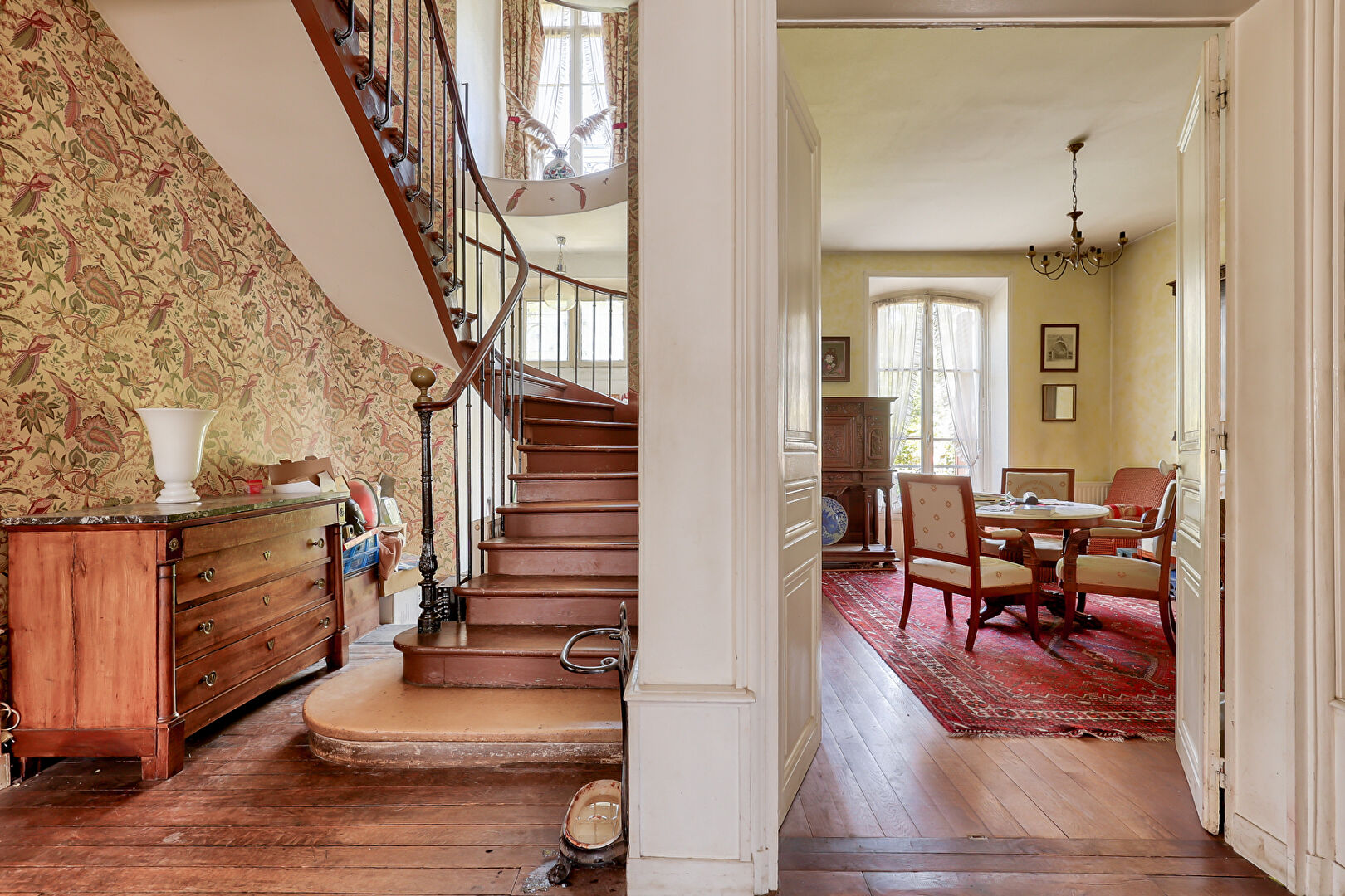 Photo MAISON BOURGEOISE - 8 Pièces -  180 m² image 3/6