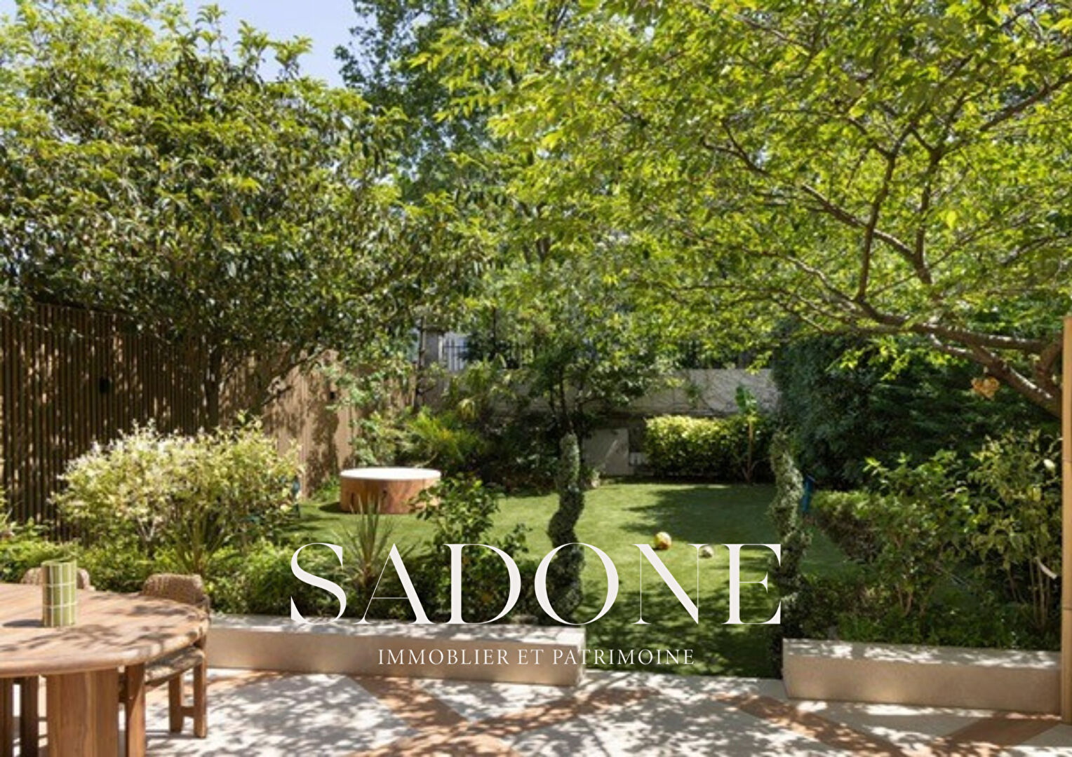 Appartement d&rsquo;exception en Rez-de-jardin 4 chambres/ Secteur Château