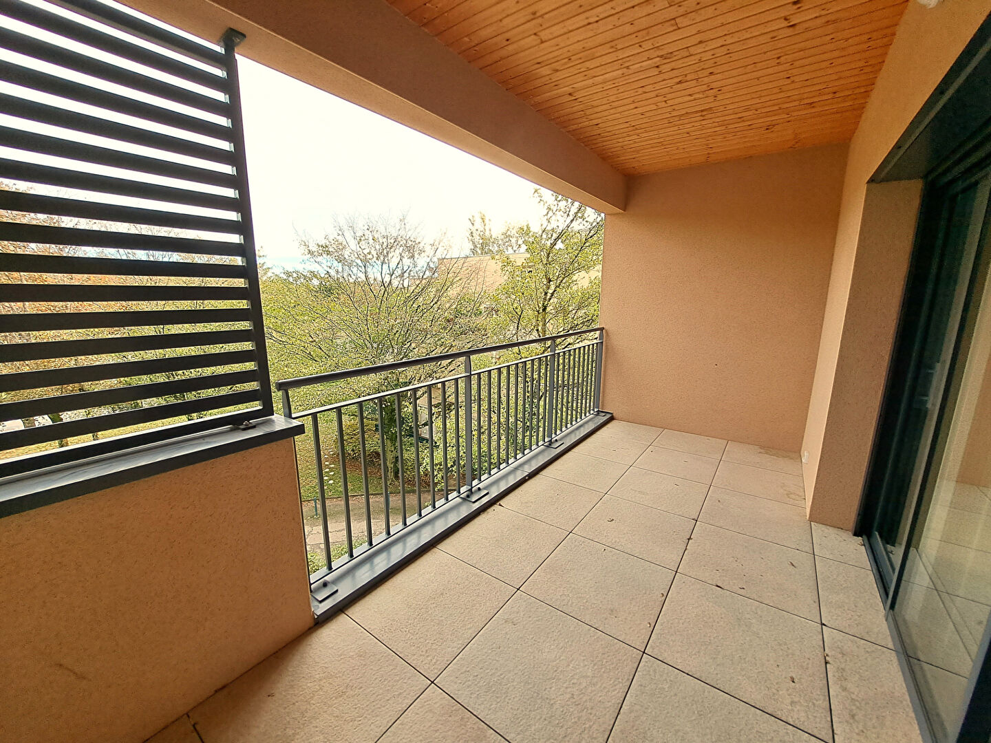 Photo Appartement en dernier étage! image 2/6