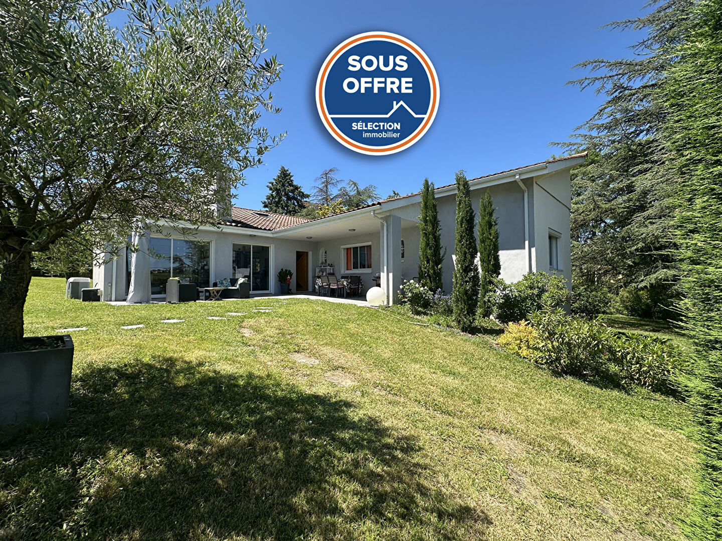 EXCLUSIVITE. Maison Pollionnay 185 m² sur 3000 m² de terrain.