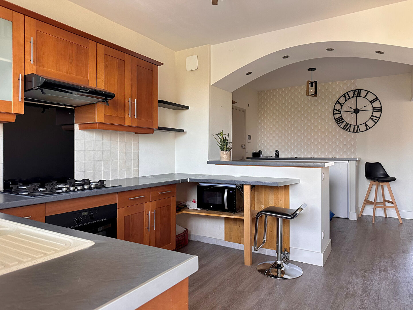 Photo VILLEFRANCHE Centre, T4 de 86 m² avec terrasse, cave et parking image 4/6