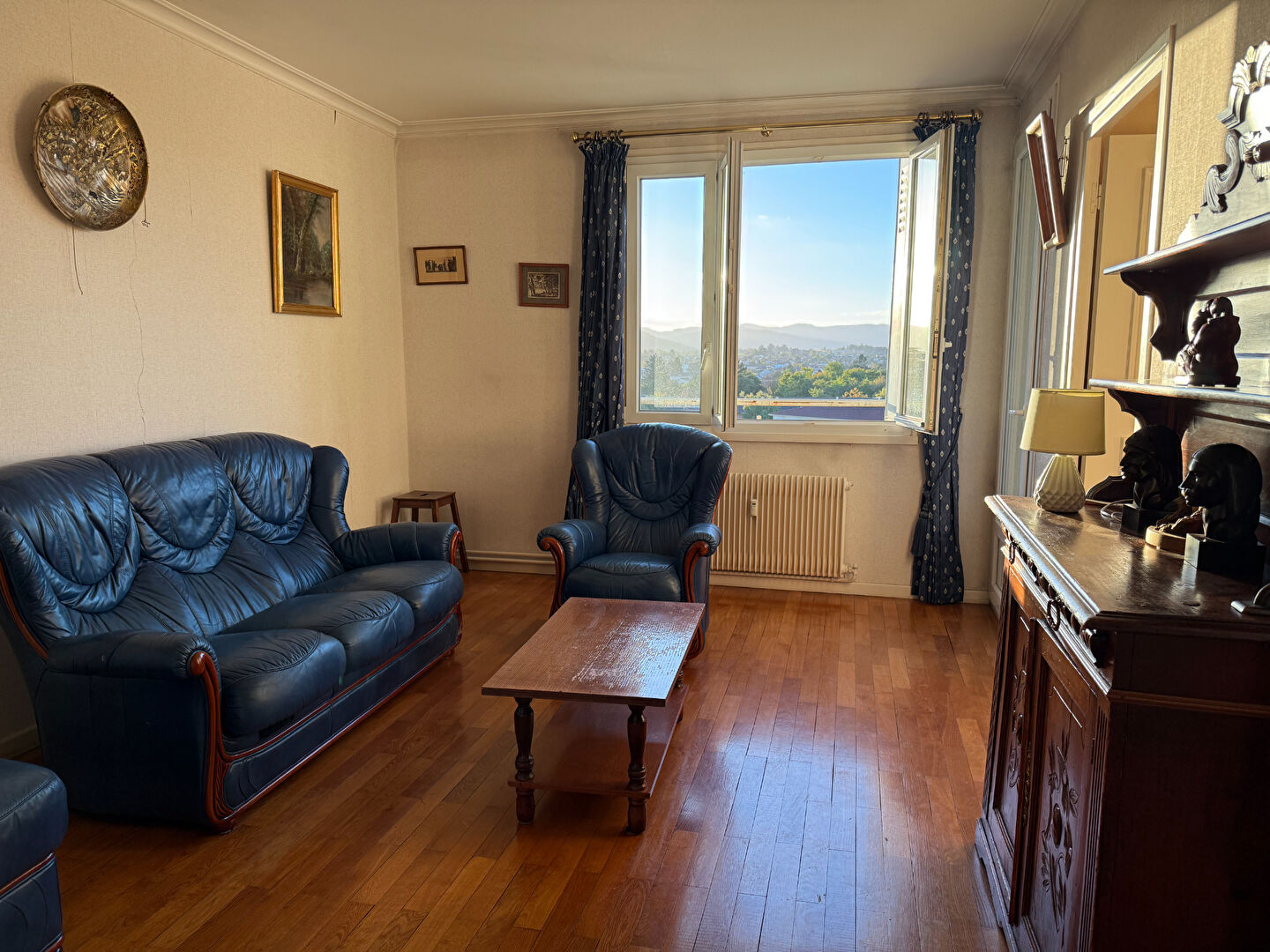 Photo Belleville  Appartement T4 de 68 m²  avec balcon et vue incroyable image 4/6