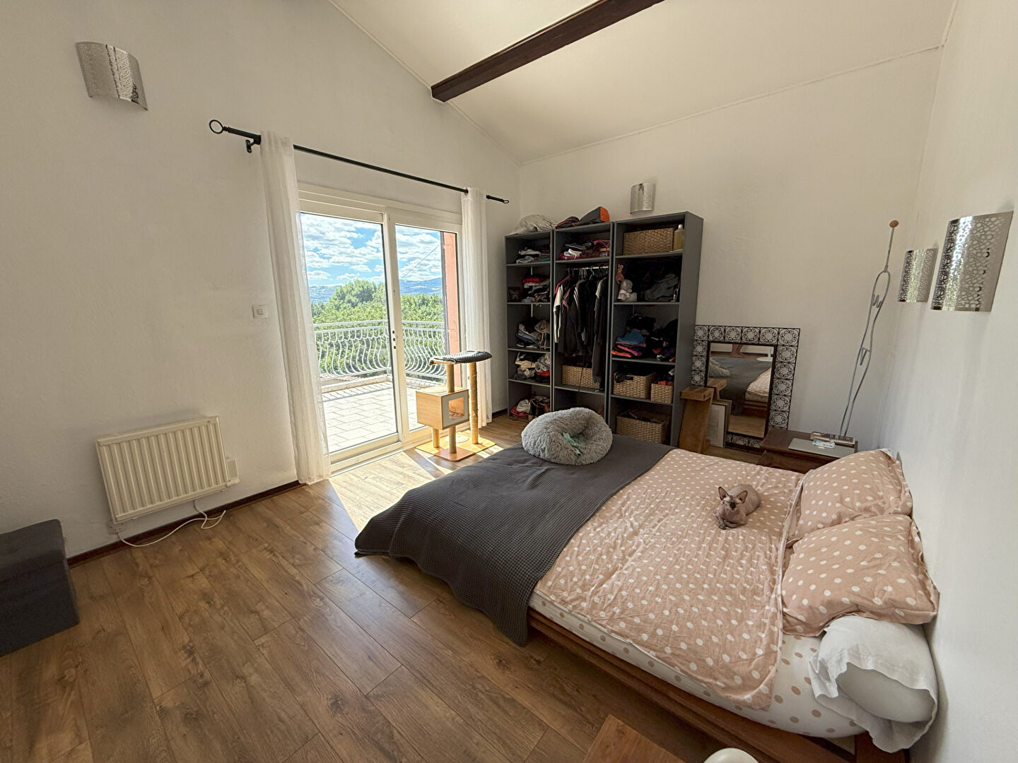 Photo Grande maison familiale avec vue et piscine image 5/6