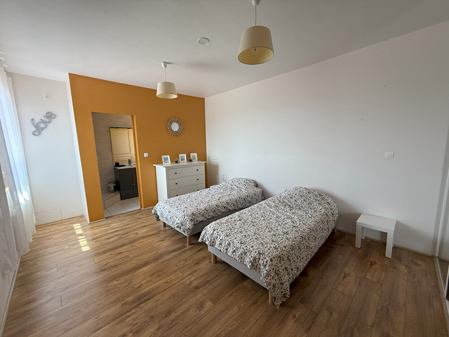 Photo Grande maison familiale avec vue et piscine image 6/6