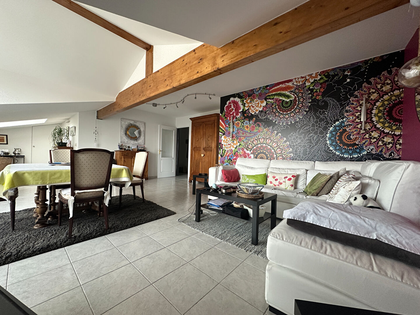 EXCLUSIVITE. T-3 au dernier étage.