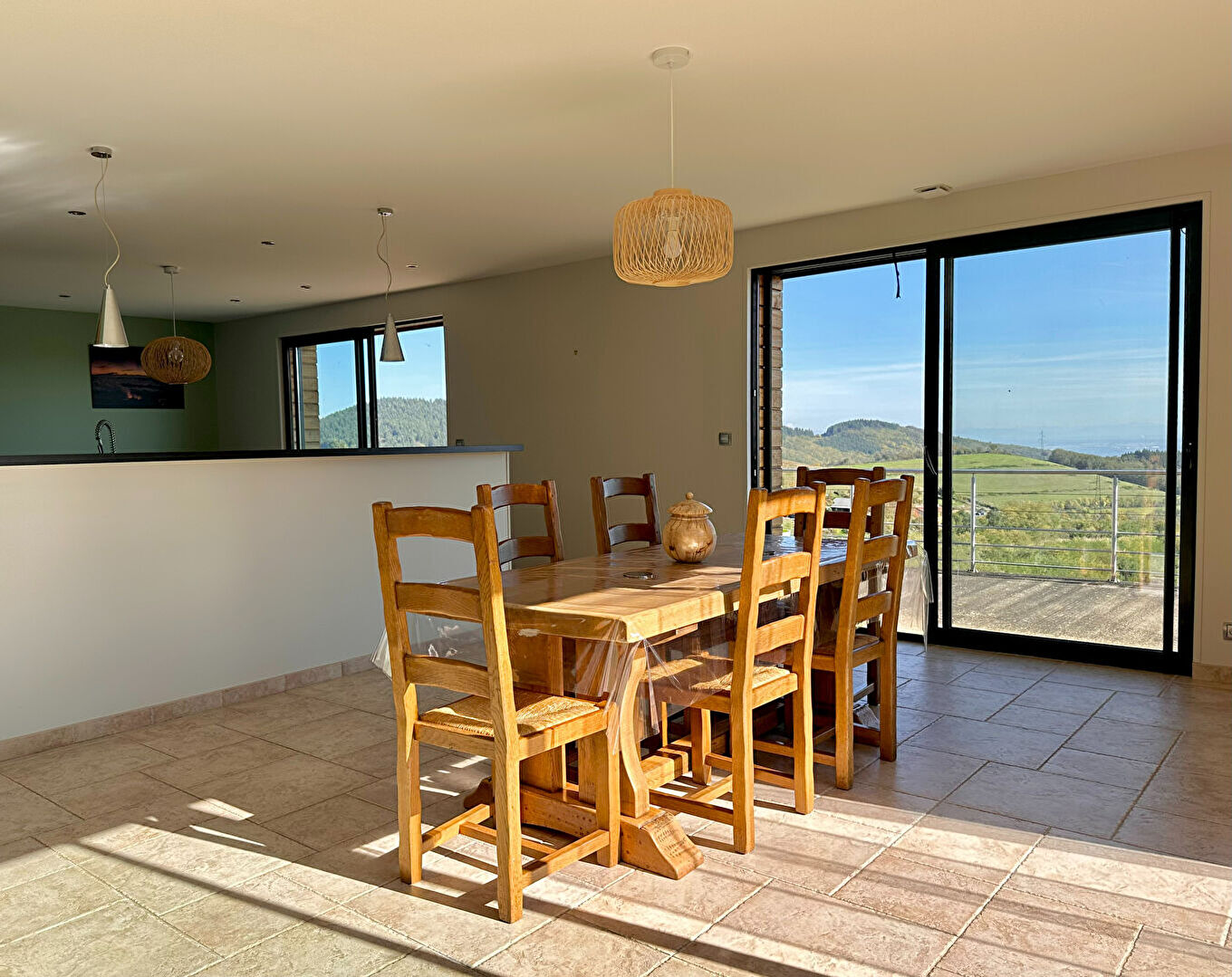 Photo Saint Cyr Le Chatoux Maison récente avec vue panoramique image 4/6