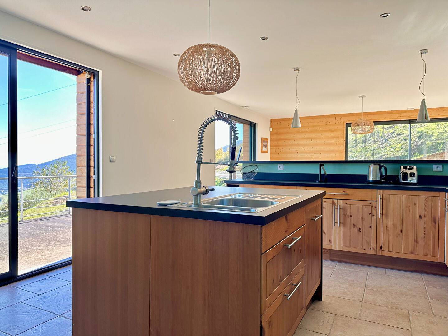 Photo Saint Cyr Le Chatoux Maison récente avec vue panoramique image 6/6