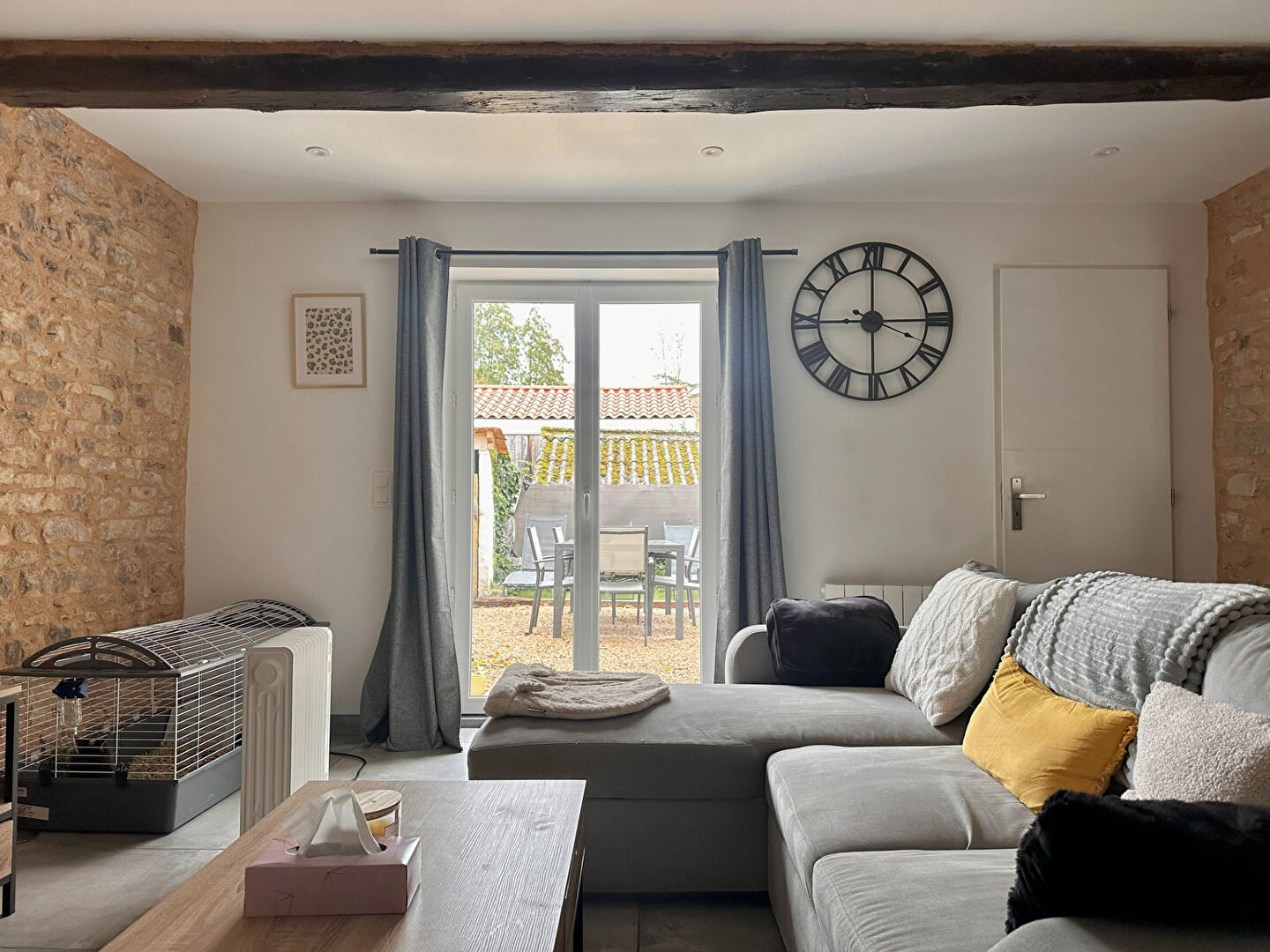 LIERGUES - Maison en pierres rénovée - 4 pièces - 82.66 m² -  Jardin - Parking