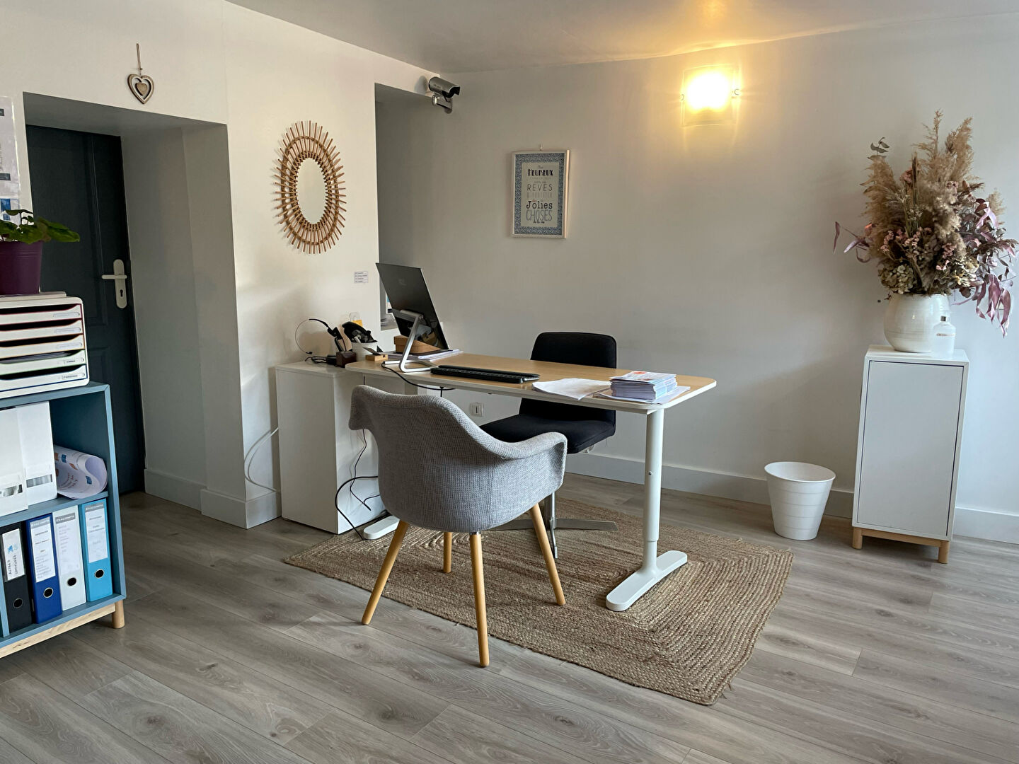 Photo LIERGUES Centre - Local commercial - 2 pièces - 38 m² image 2/2