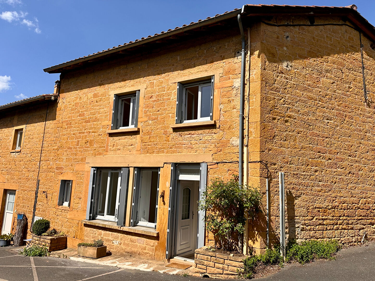 Agence immobilière de SÉLECTION IMMOBILIER - SÉLECTION IMMOBILIER Liergues