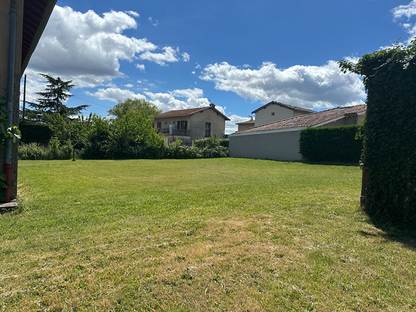 Agence immobilière de SÉLECTION IMMOBILIER - SÉLECTION IMMOBILIER Grezieu la Varenne