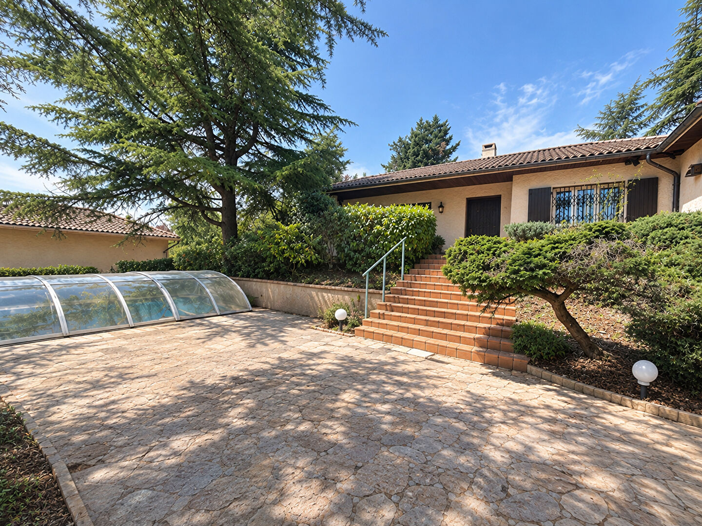 Agence immobilière de SÉLECTION IMMOBILIER - SELECTION IMMOBILIER Dardilly
