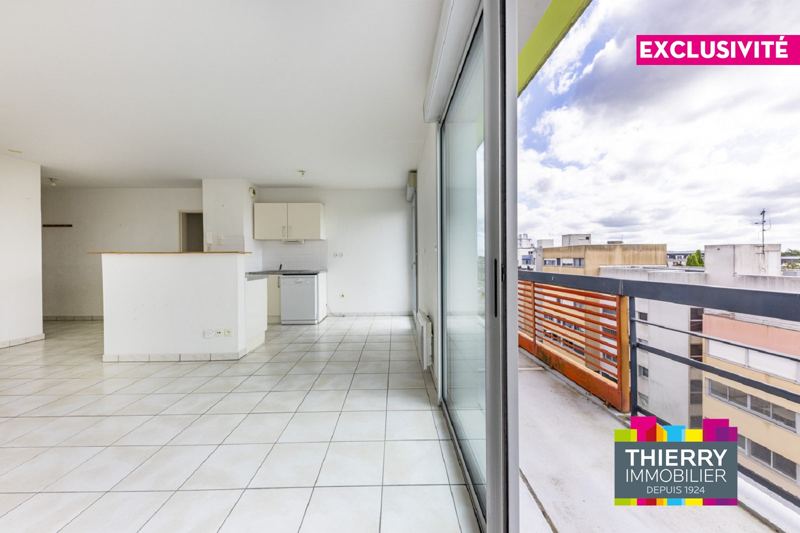 Photo Appartement Rezé 3 pièces 64 m2 Dernier étage Garage image 3/6