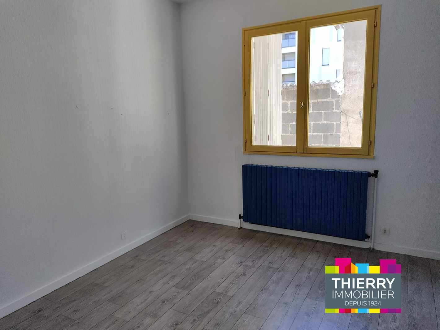 Photo BLANCHE DE CASTILLE-ROND-POINT DE PARIS image 6/6