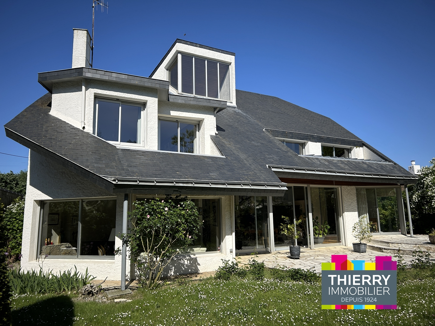 Photo Maison Saint Sebastien Sur Loire 8 pièces 281 m2 image 3/6