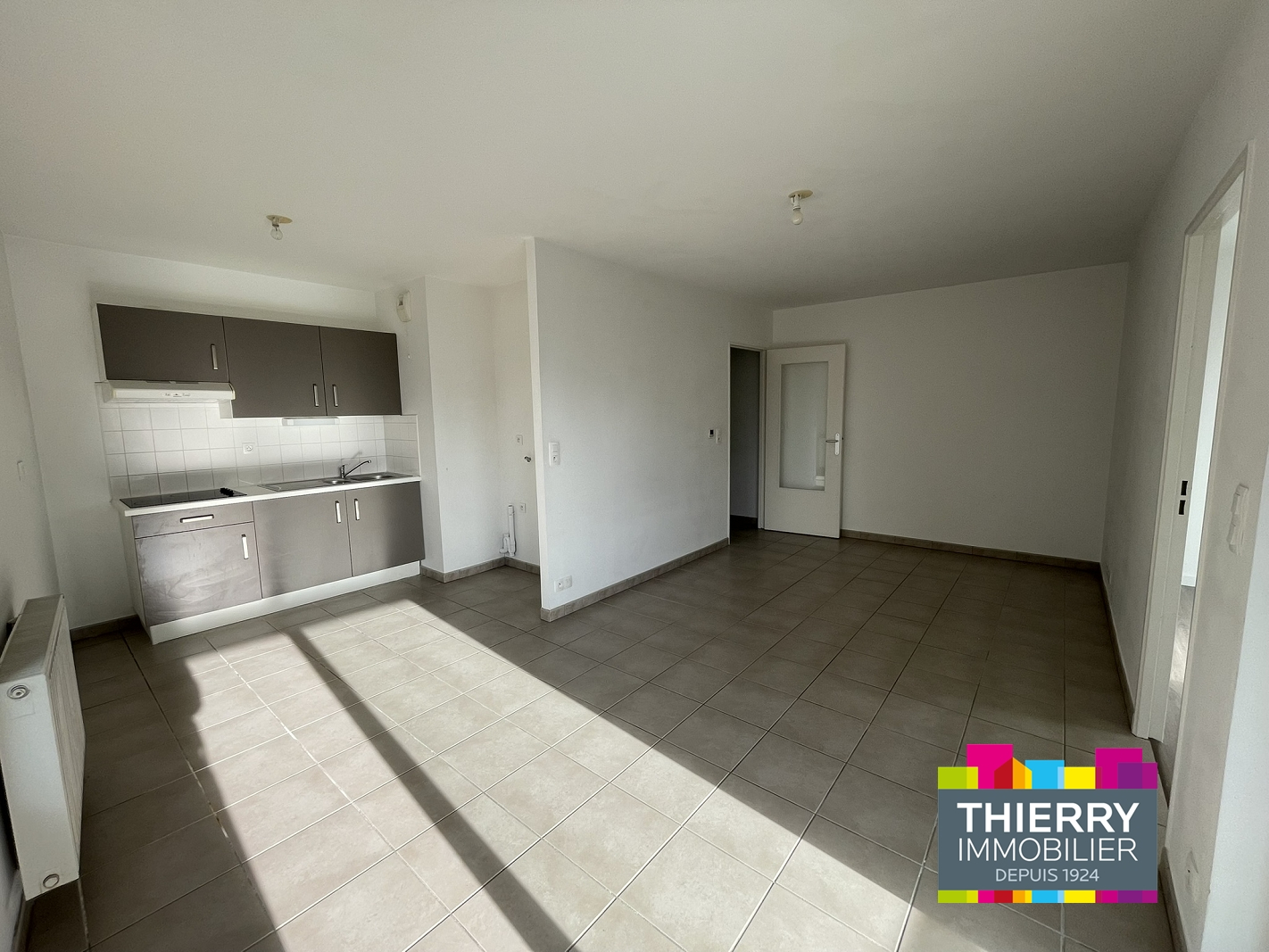 Photo T3 ÎLE DE NANTES - BALCON - PARKING image 2/6