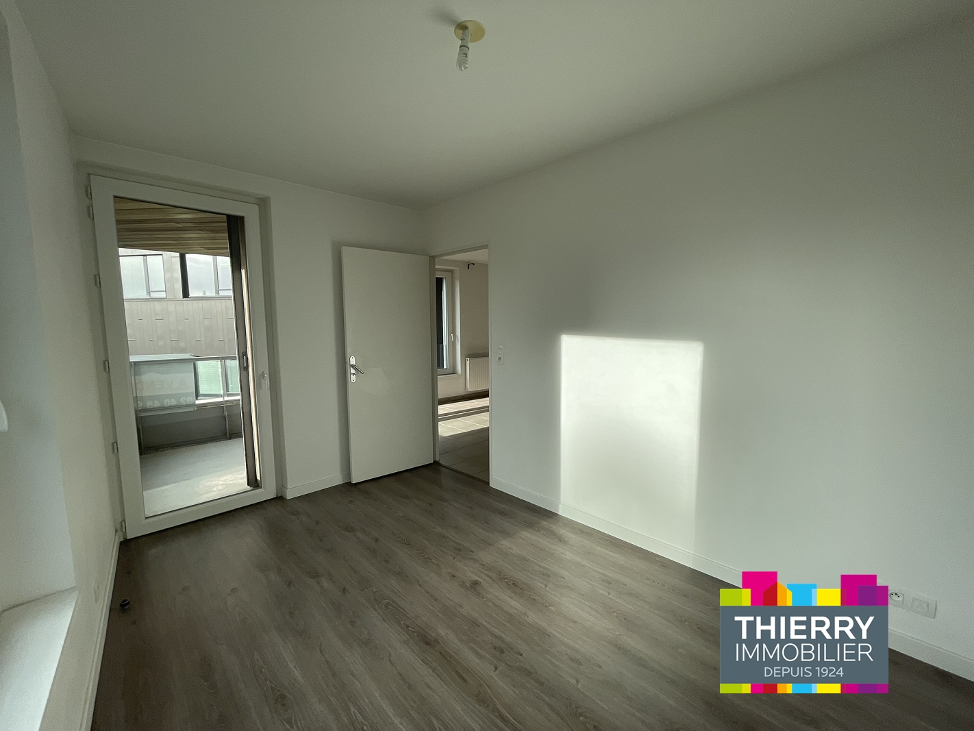 Photo T3 ÎLE DE NANTES - BALCON - PARKING image 6/6