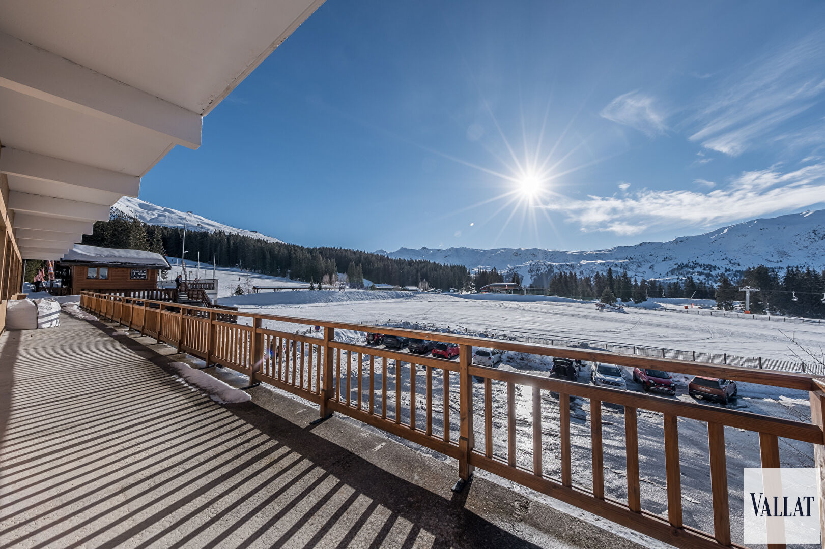 Photo MERIBEL - VOLUMES EXCEPTIONNELS SKIS AUX PIEDS image 4/6