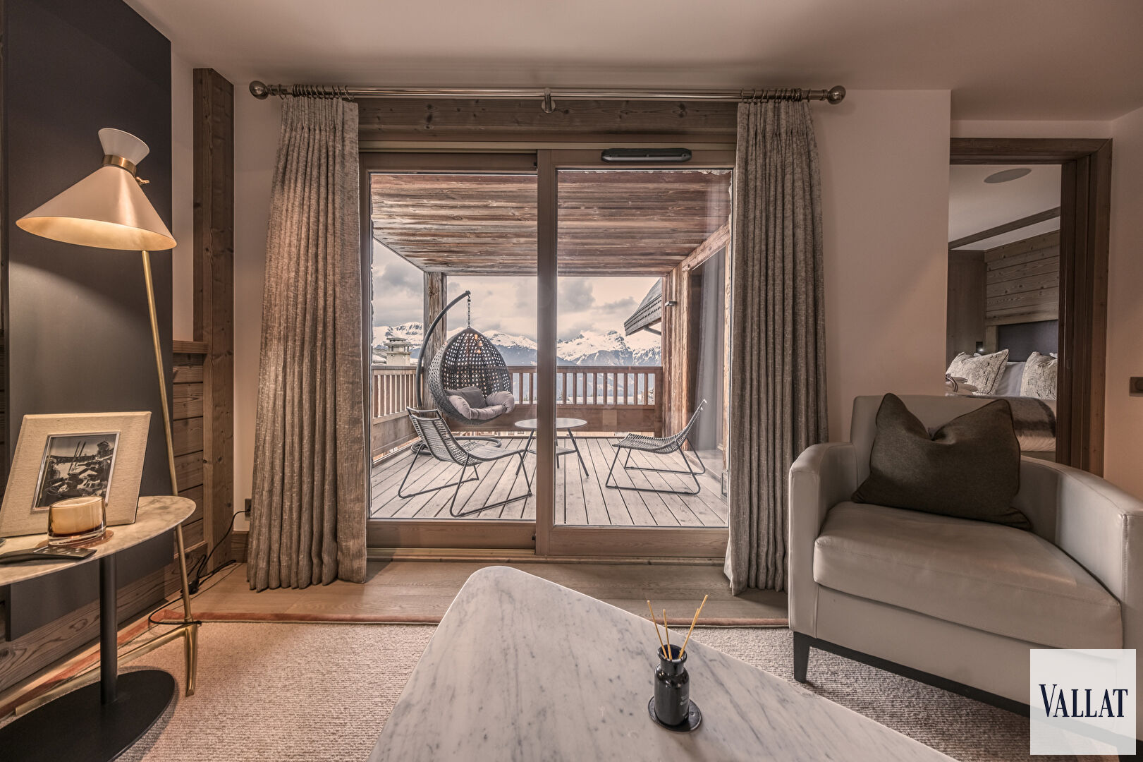 Photo Appartement 2 chambres dans résidence avec piscine-spa Courchevel 1850 image 3/6